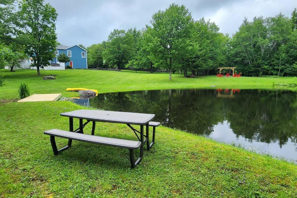 Mountain Blue Vista - Luxury Retreat Near Ski Resorts With Pond, Firepit And Hot Tub Windham Extérieur photo