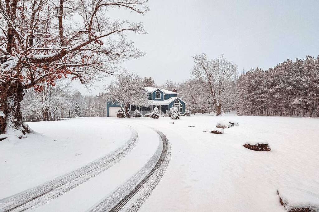 Mountain Blue Vista - Luxury Retreat Near Ski Resorts With Pond, Firepit And Hot Tub Windham Extérieur photo