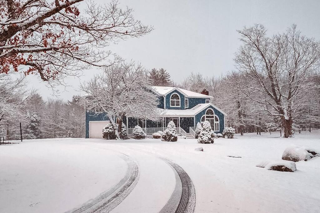 Mountain Blue Vista - Luxury Retreat Near Ski Resorts With Pond, Firepit And Hot Tub Windham Extérieur photo